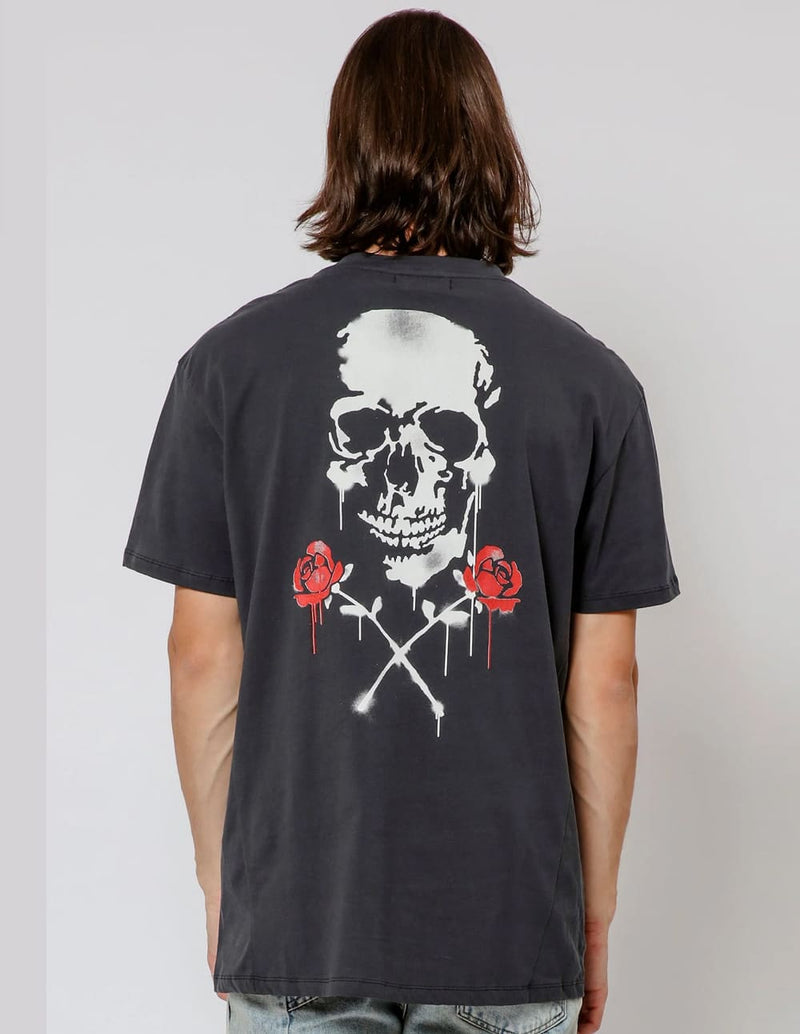 Camiseta RELIGION Skull Stencil Negra Hombre