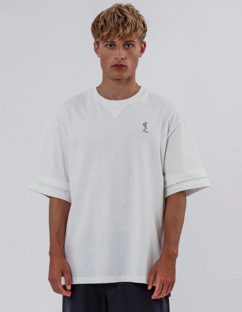Camiseta RELIGION Double Sleeve Blanca Hombre