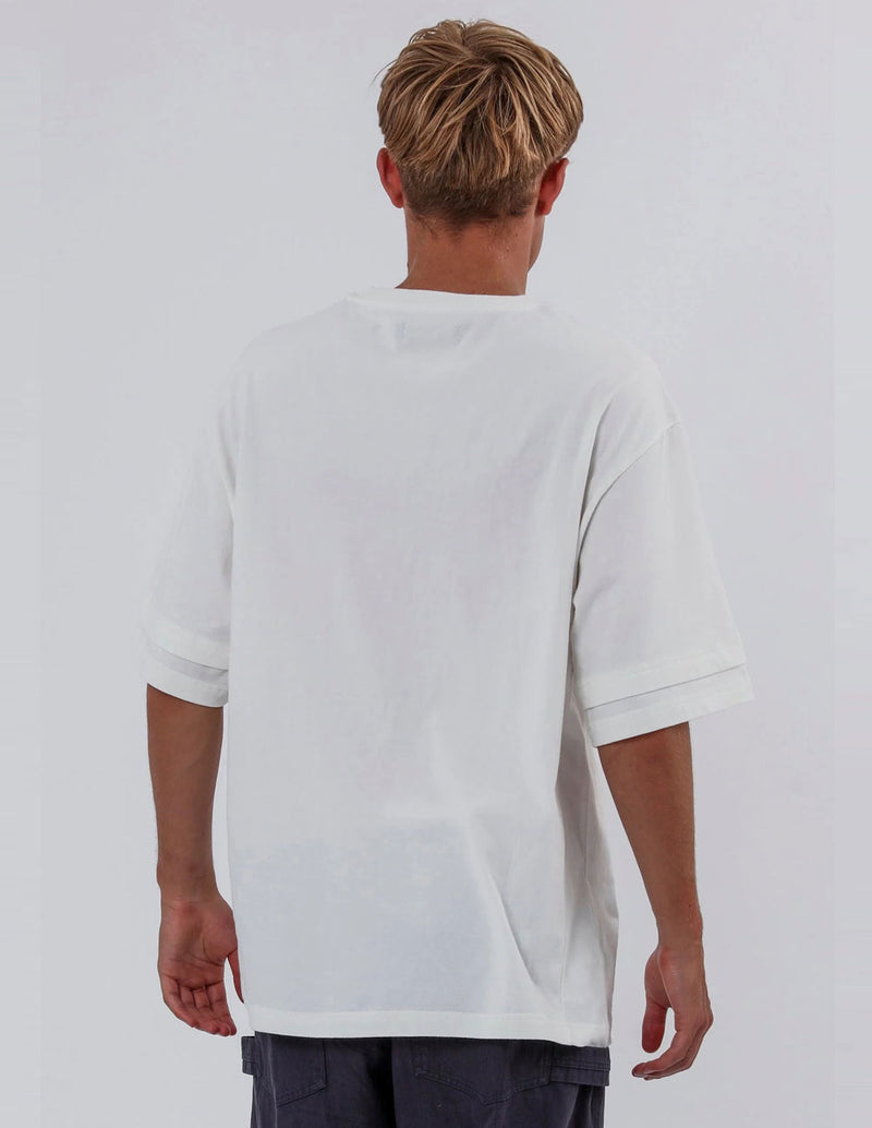 Camiseta RELIGION Double Sleeve Blanca Hombre