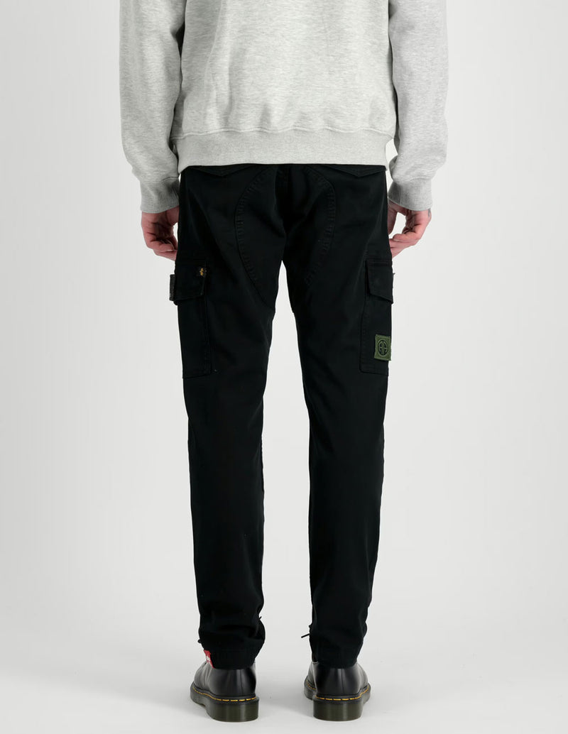 Pantalón Alpha Industries Petro Patch Negro Hombre