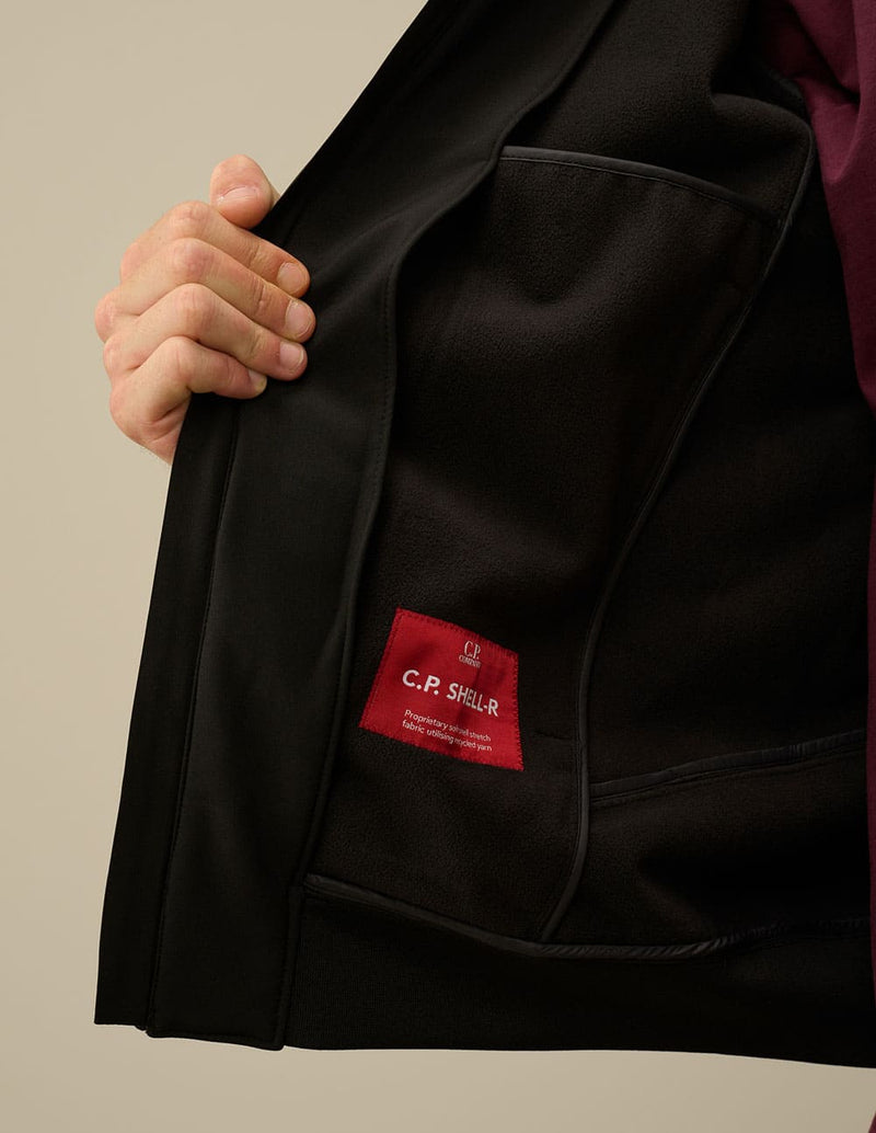 Chaqueta C.P.Company Shell-R con Capucha Negro Hombre