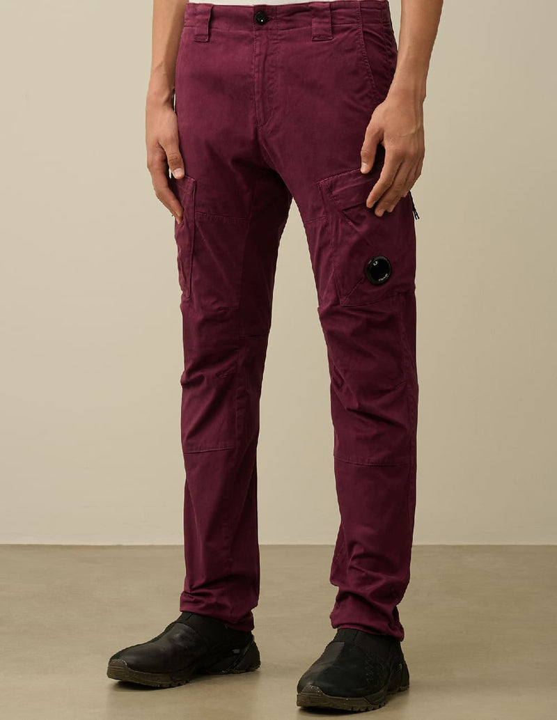 Pantalón C.P. Company Stretch Sateen Ergonomic Lens Morado Hombre