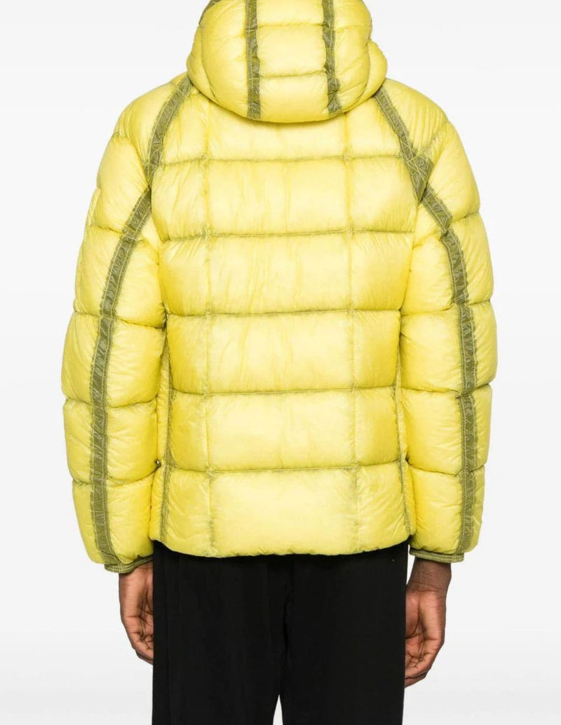 Plumas C.P. Company D.D. Shell Amarillo Hombre