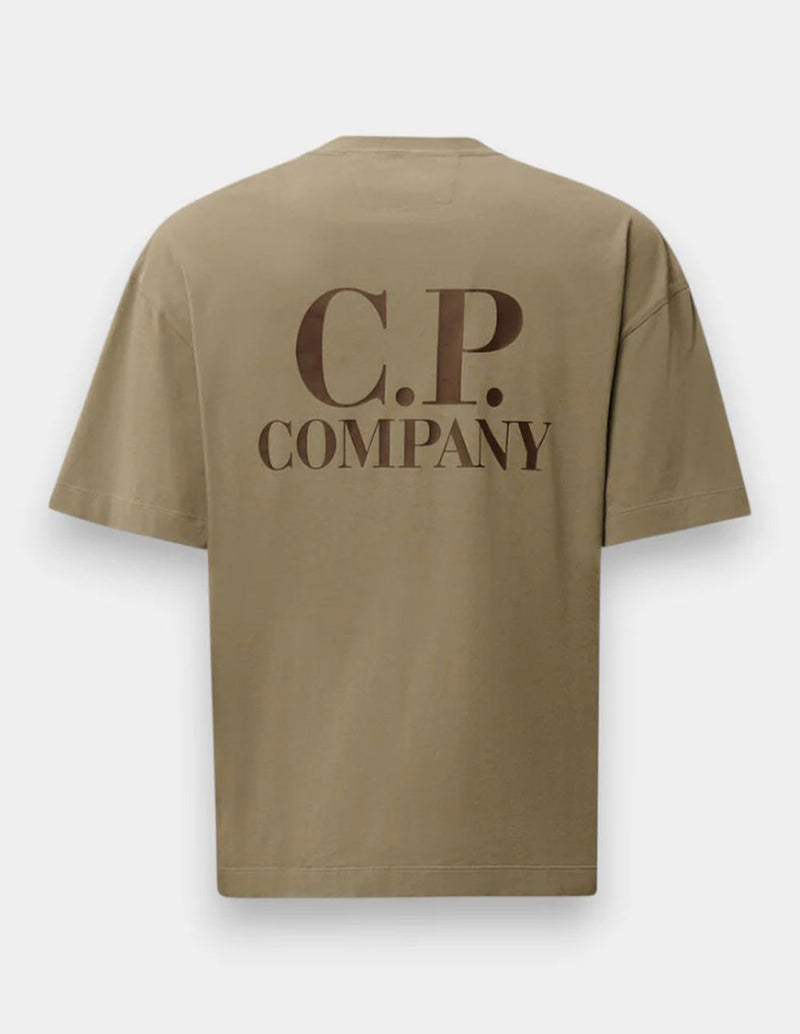Camiseta C.P. Company con Logo Marrón Hombre