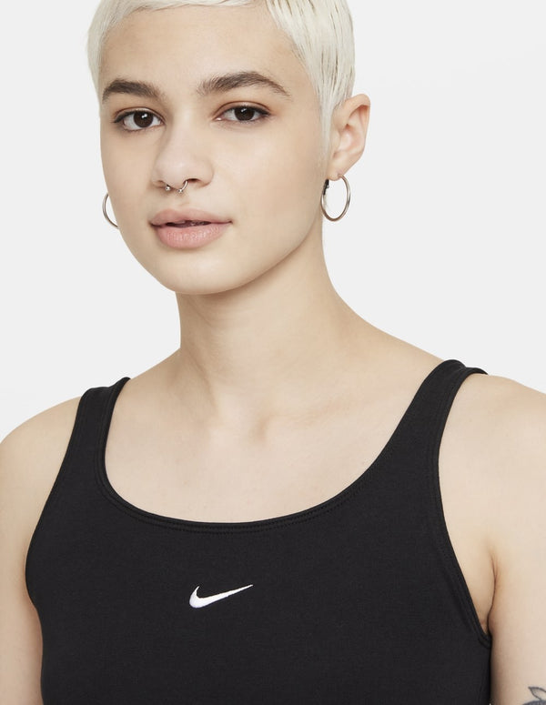 Camiseta de Tirantes Nike Sportswear Essential Negra Mujer