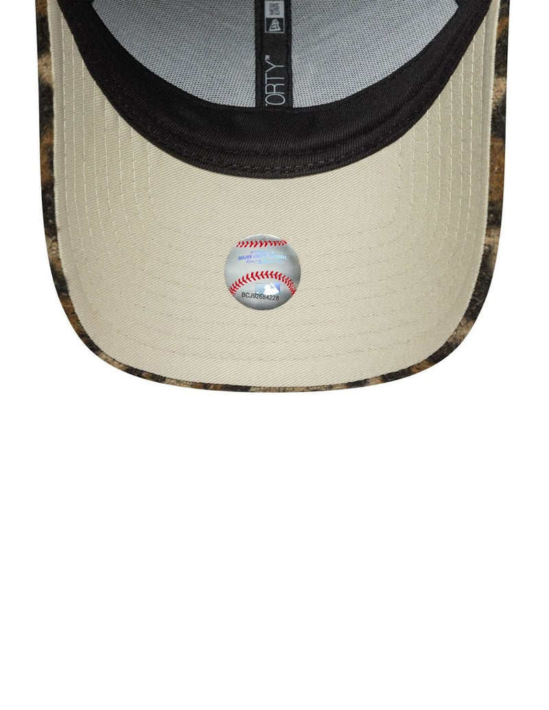 Gorra New Era New York Yankees MLB Cosy Animal Leopard 9FORTY Marrón Unisex