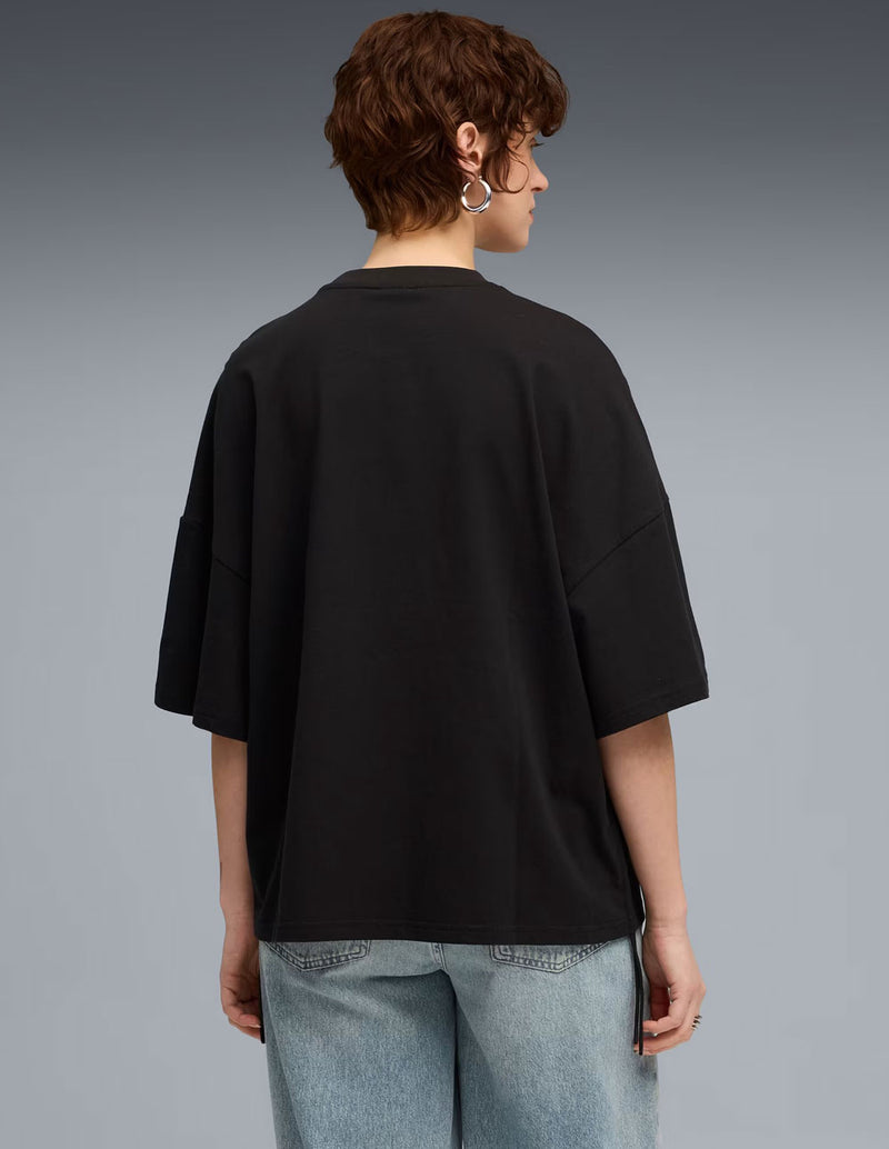 Camiseta Puma DARE TO Oversized Ruched Negra Mujer