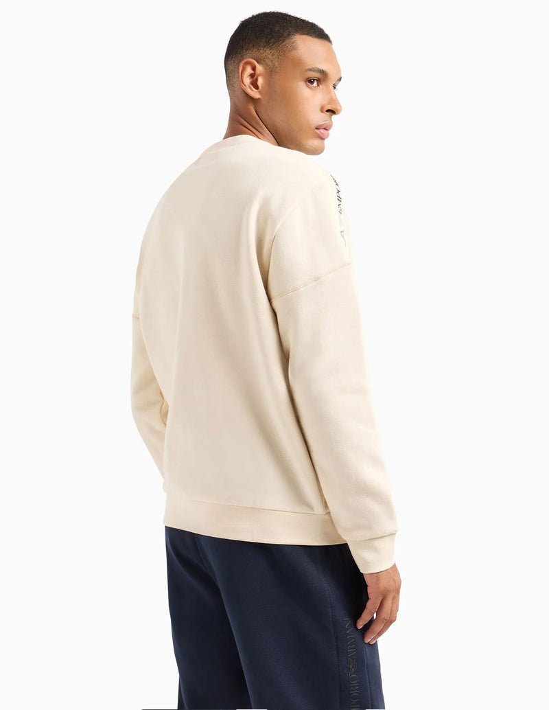 Sudadera Emporio Armani EA7 Logo Series Beige Hombre