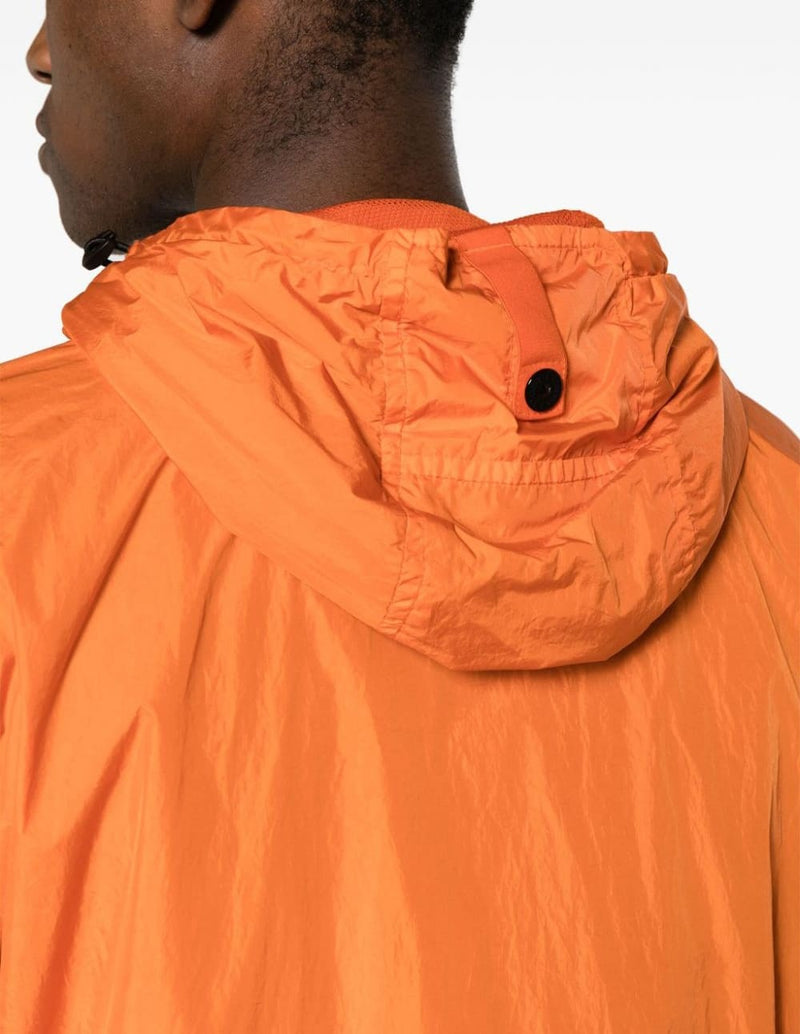 Chaqueta Cortavientos Stone Island con Parche Logo Naranja Hombre