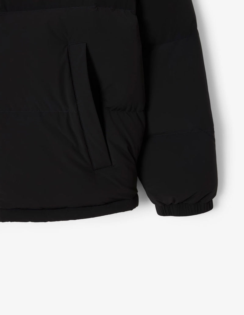 Plumas Lacoste Hidrófugo con Capucha Negro Hombre