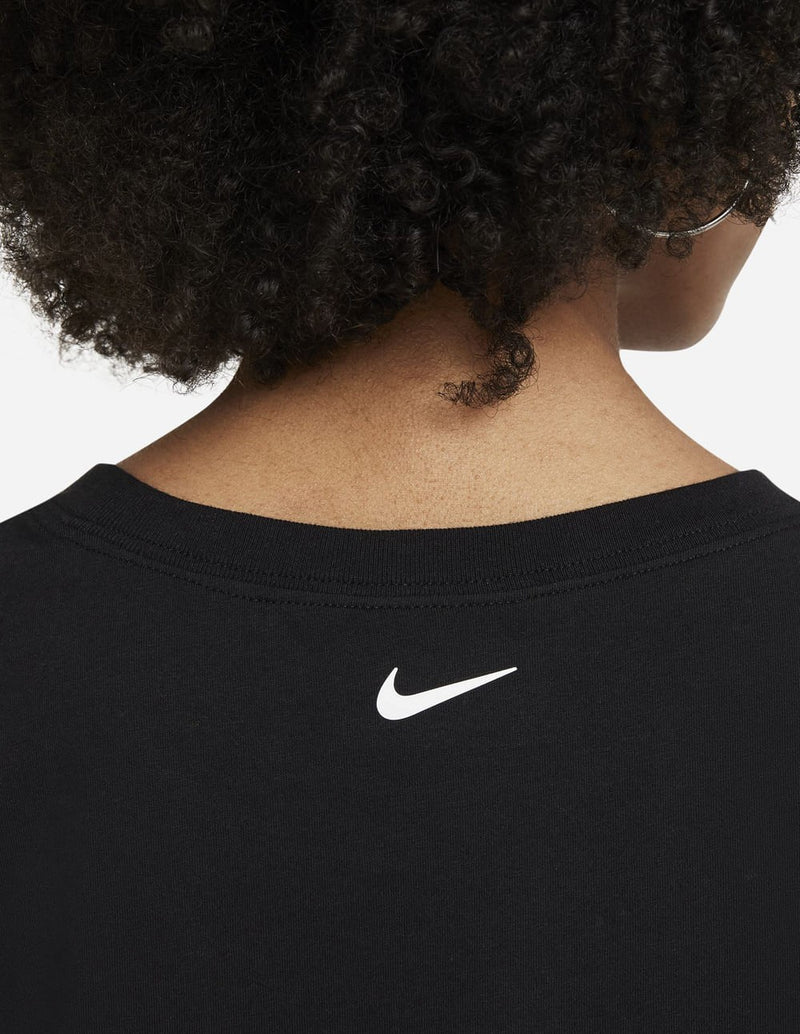 Nike Cropped Black Women's T-Shirt
