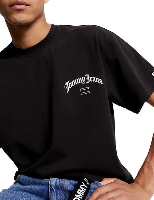 Camiseta Tommy Jeans con Logo Trasero Negra Hombre