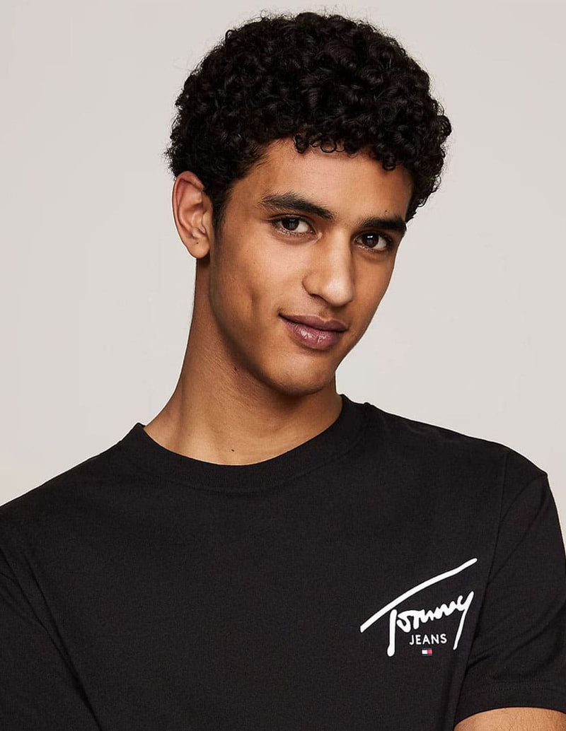 Camiseta Tommy Jeans con Logo Negra Hombre