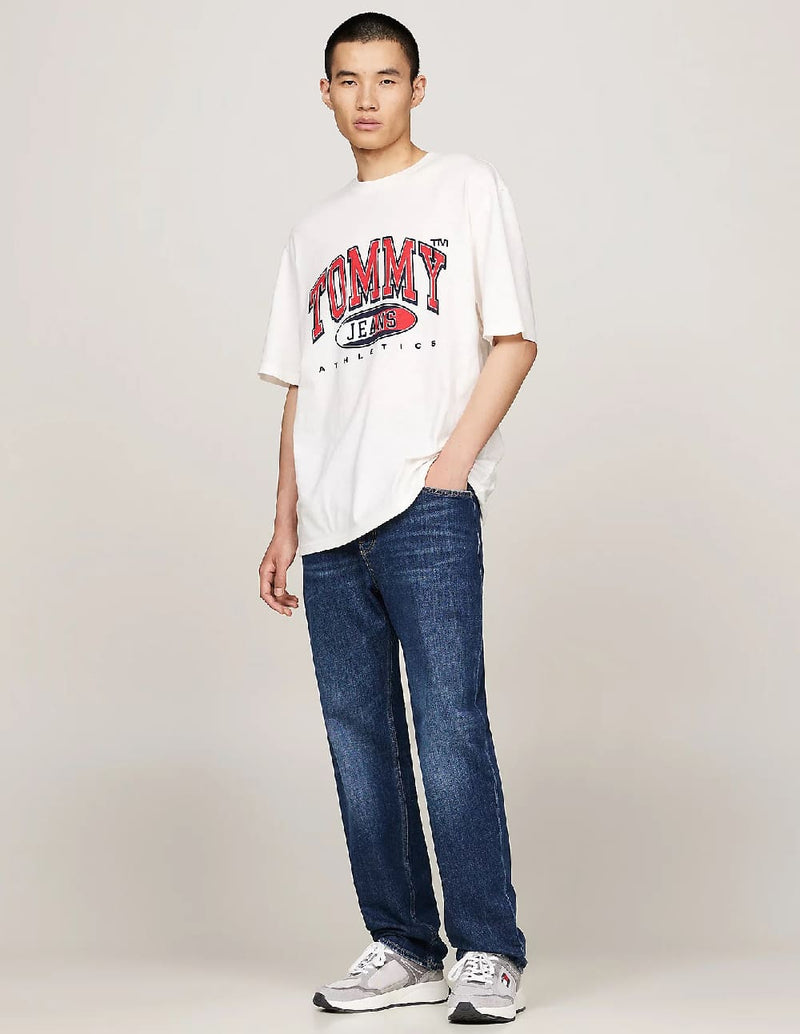 Camiseta Tommy Jeans Oversize con Logo Blanca Hombre