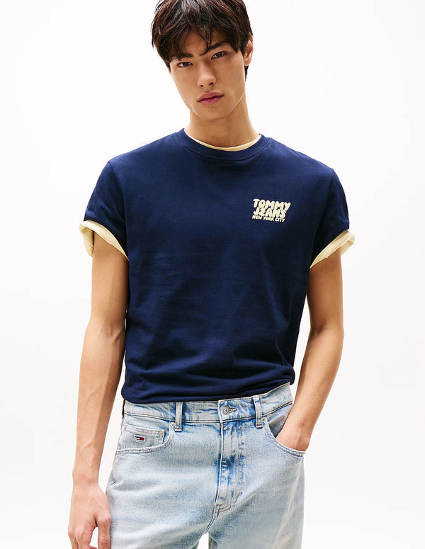 Camiseta Tommy Jeans con Logo en la Espalda Azul Hombre