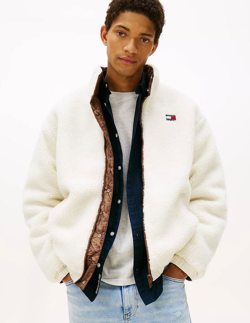 Chaqueta Tommy Jeans Reversible Teddy Relaxed Marrón y Blanca Hombre