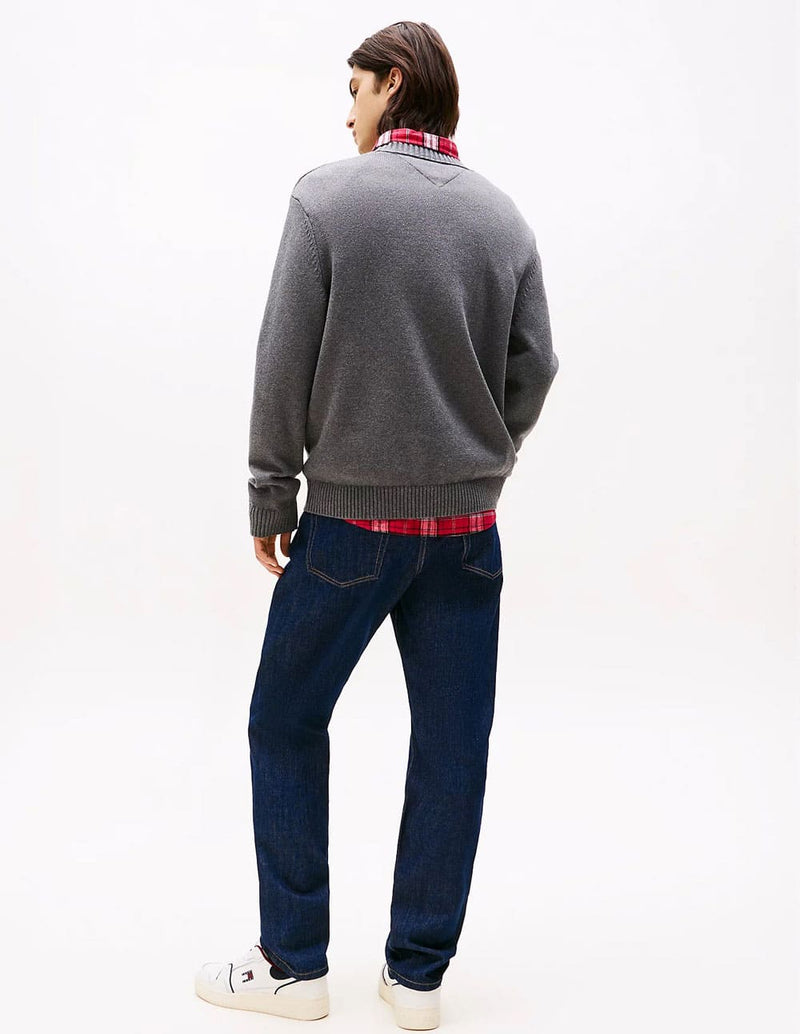 Jersey Tommy Jeans Logo Patch Gris Hombre