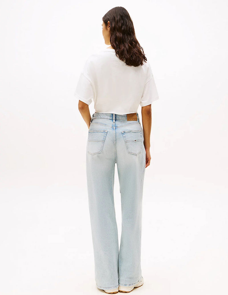 Camiseta Tommy Jeans Anudada con Parche Blanca Mujer