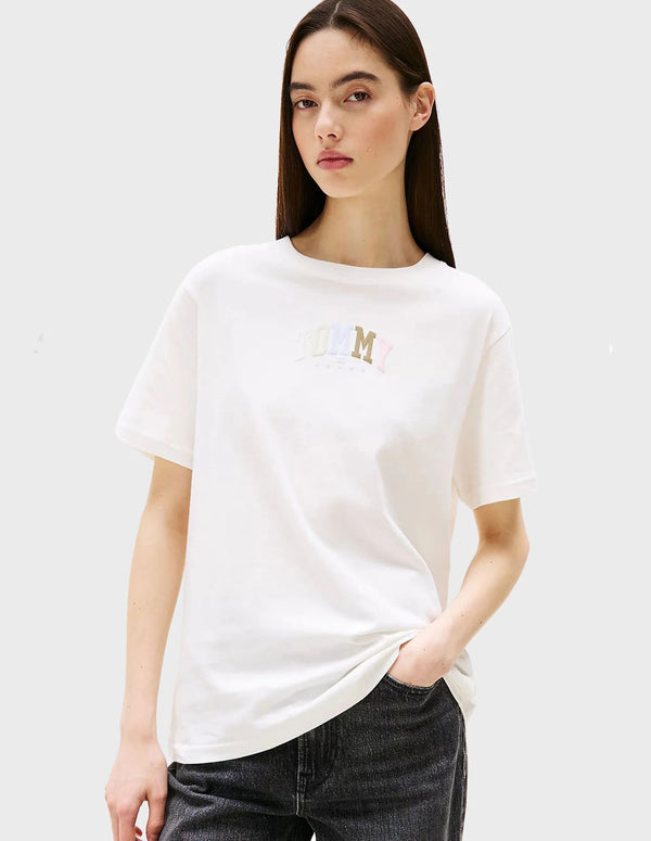 Camiseta Tommy Jeans Logo Fit Blanca Mujer