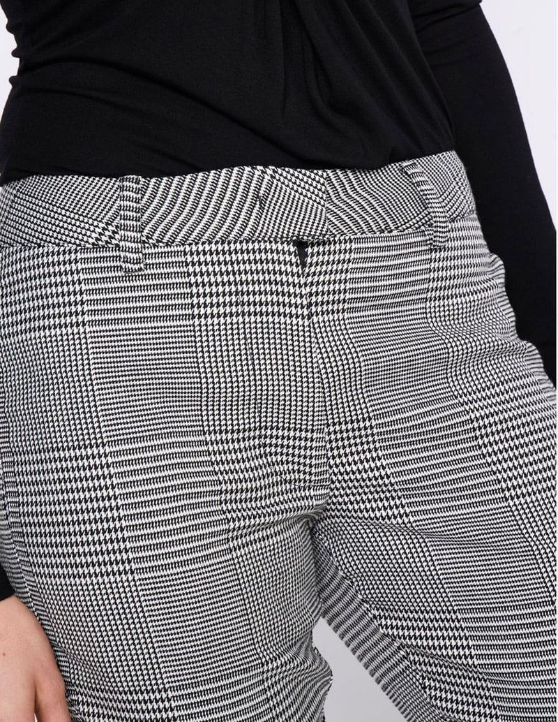 Pantalón Silvian Heach de Cuadros Negro y Blanco Mujer