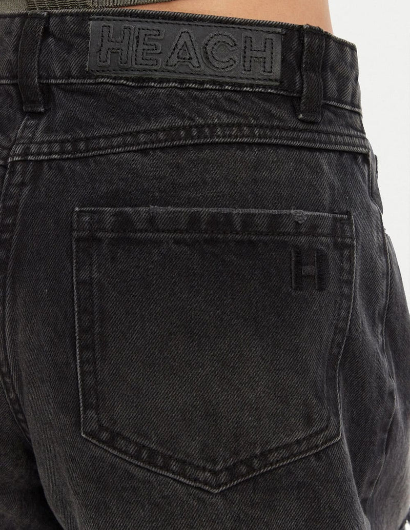 Pantalón Corto Silvian Heach con Logo Negro Mujer