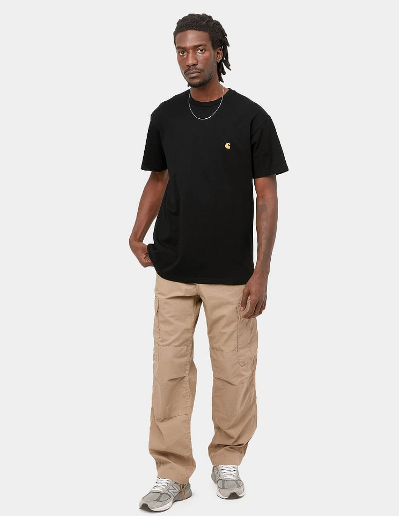 Camiseta Carhartt WIP Chase Negra Hombre