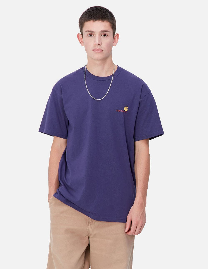 Camiseta Carhartt WIP American Script Morada Hombre