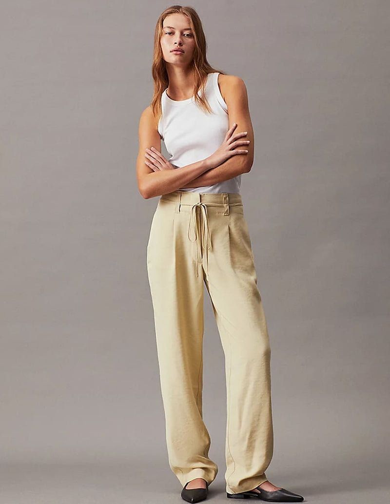 Pantalón Calvin Klein Jeans de Sarga Suave Beige Mujer