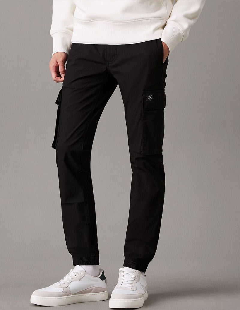 Pantalón Cargo Calvin Klein Jeans Skinny de Ripstop Negro Hombre