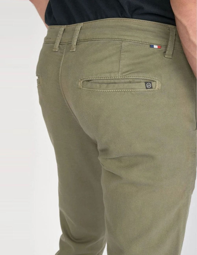 Pantalón Chino Le Temps des Cerises Kurt Verde Hombre