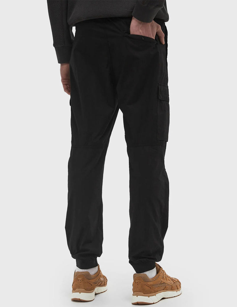 Pantalón Cargo Stone Island Parachute Negro Hombre