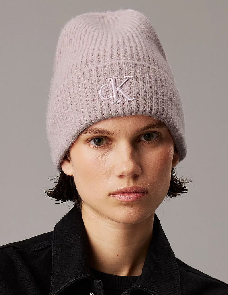 Gorro Calvin Klein Jeans con Logo Rosa Mujer