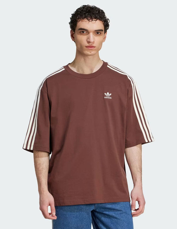 Camiseta adidas Oversized Marrón Hombre