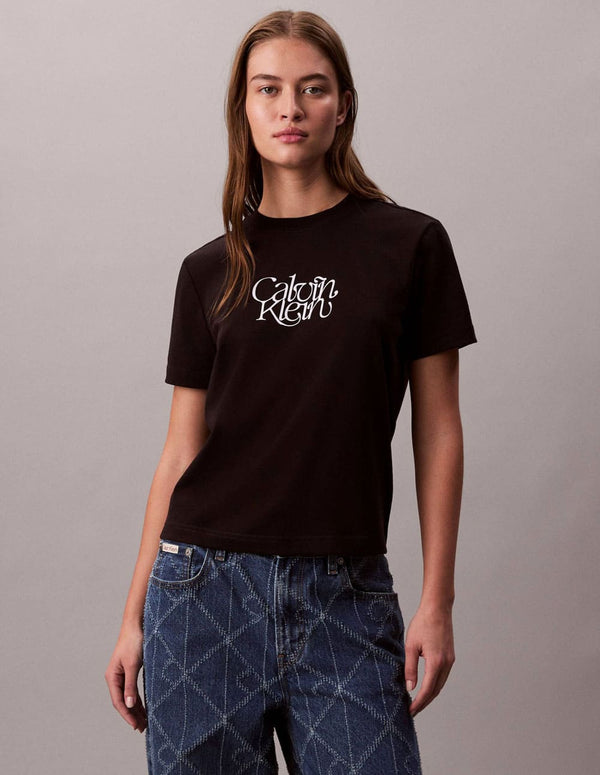Camiseta Calvin Klein Jeans con Logo Negra Mujer