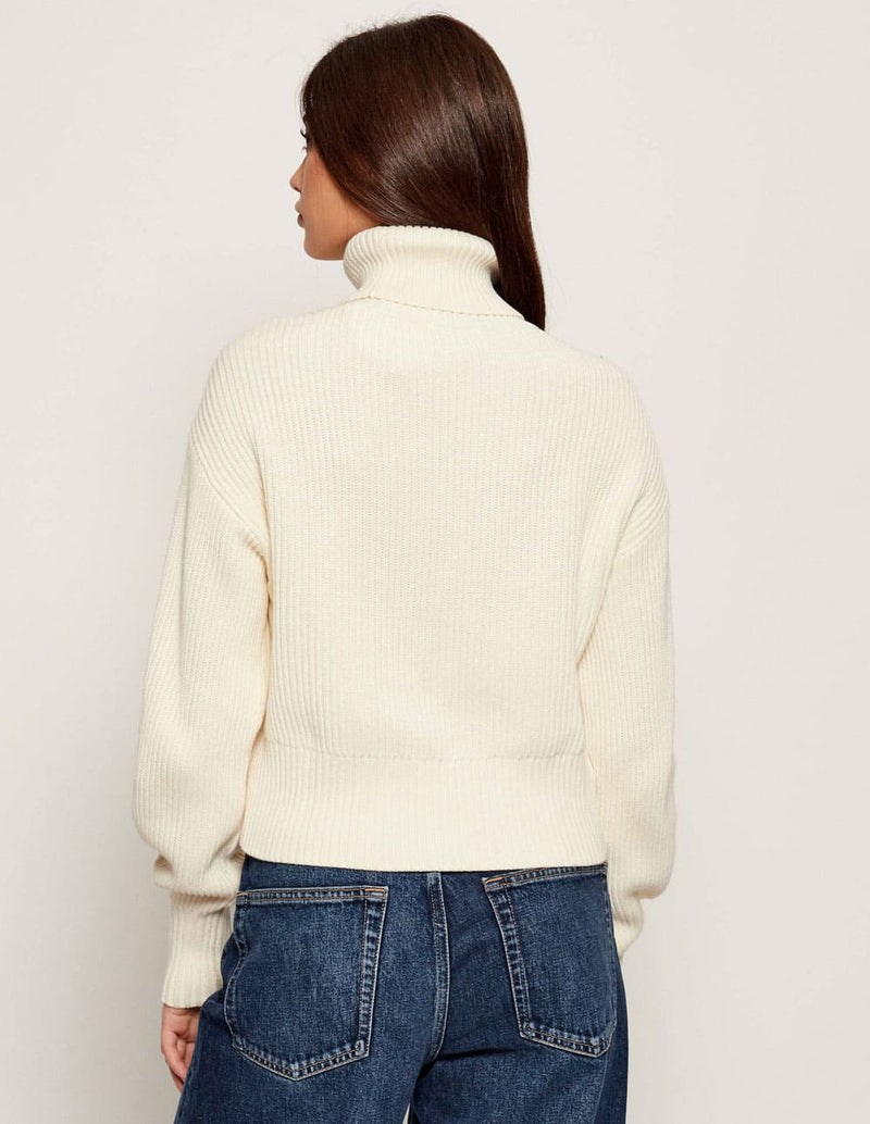 Jersey Calvin Klein Jeans de Cuello Alto con Logo Beige Mujer