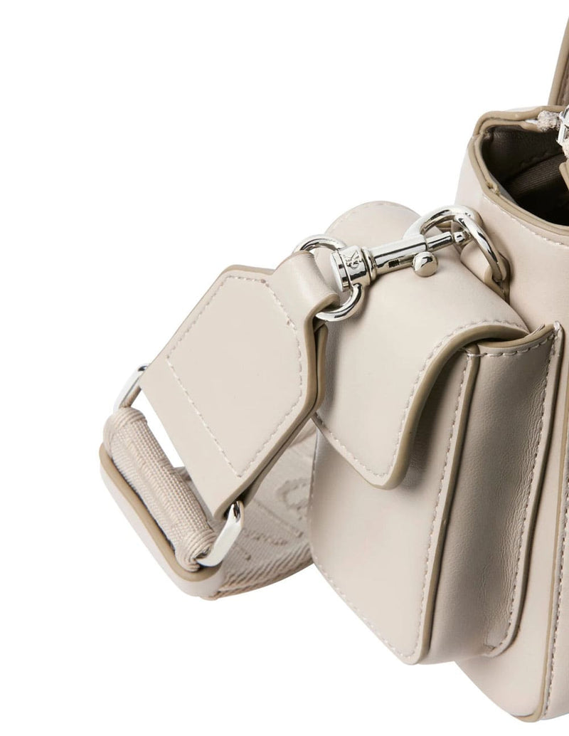 Bolso Calvin Kelin Jeans de Mano Cruzado Gris Mujer 15 x 24 x 7