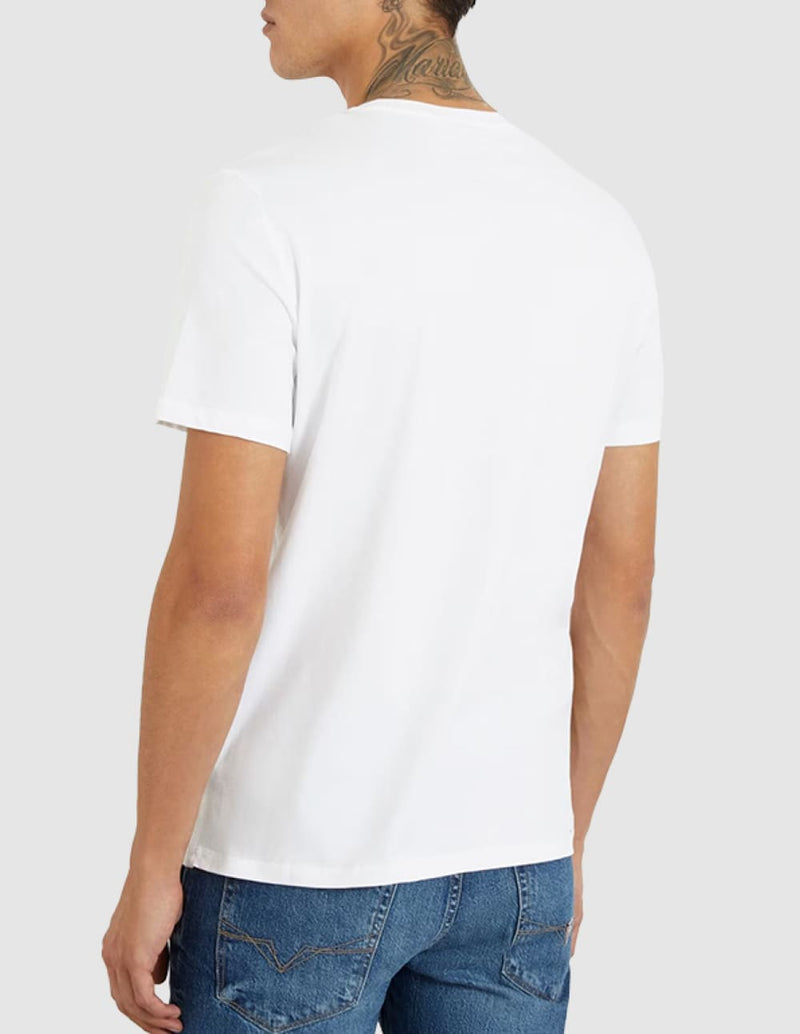 Camiseta GUESS con Logo Triángulo Blanca Hombre