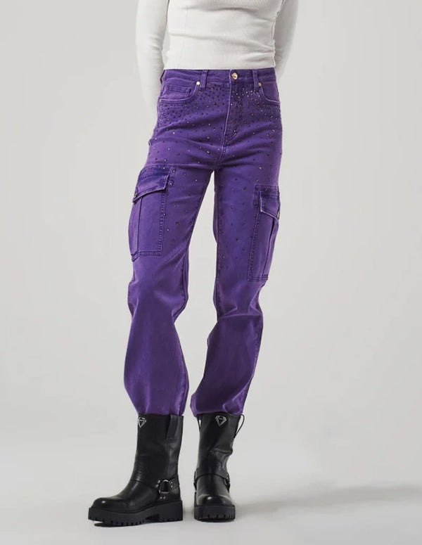 Pantalón MET con Tachuelas Morado Mujer