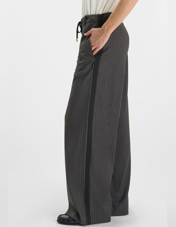 Pantalón Le Temps des Cerises Lilou Gris Mujer