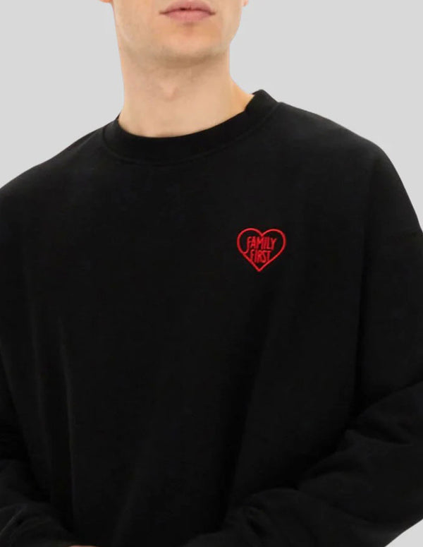 Sudadera Family First Heart Embroidered Logo Negra Hombre