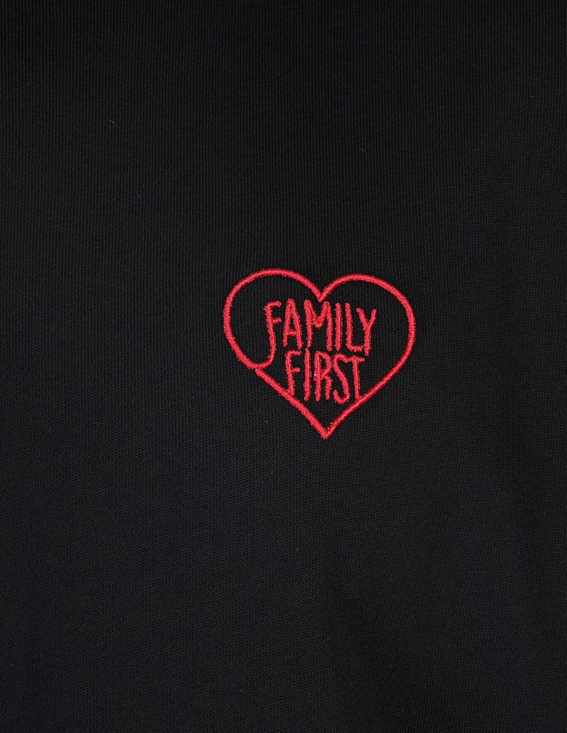 Camiseta Family First con Logo Negra Hombre