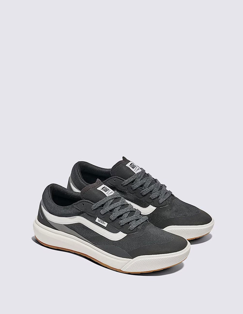Vans UltraRange 2.0 Negras y Grises Unisex