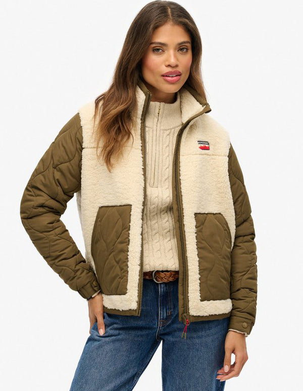 Chaqueta Superdry Híbrida de Borreguito Beige Mujer
