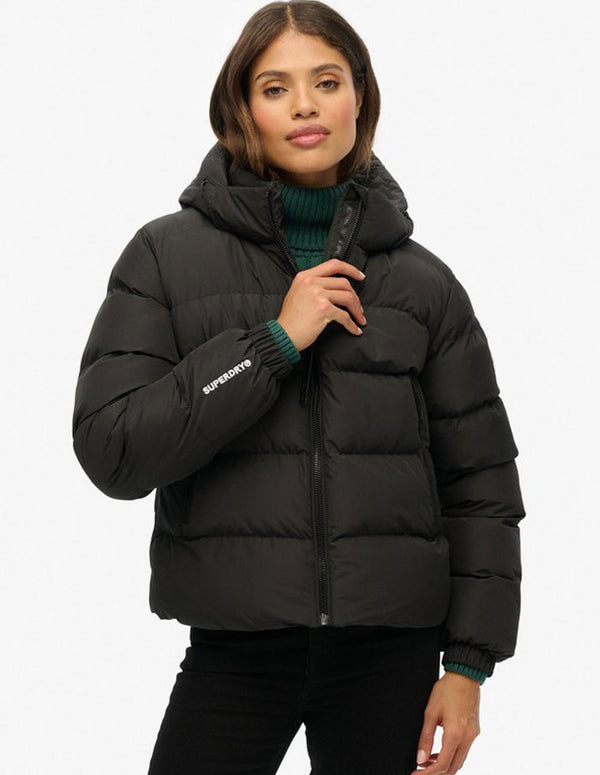 Chaqueta Acolchada Superdry con Capucha Negra Mujer
