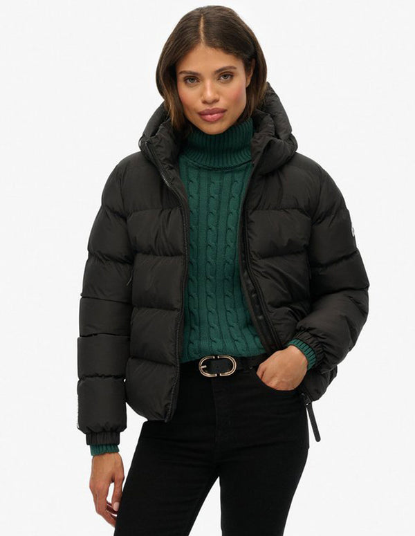 Chaqueta Acolchada Superdry con Capucha Negra Mujer