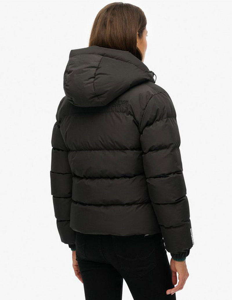 Chaqueta Acolchada Superdry con Capucha Negra Mujer