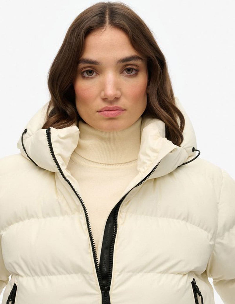 Chaqueta Acolchada Superdry con Capucha Blanca Mujer