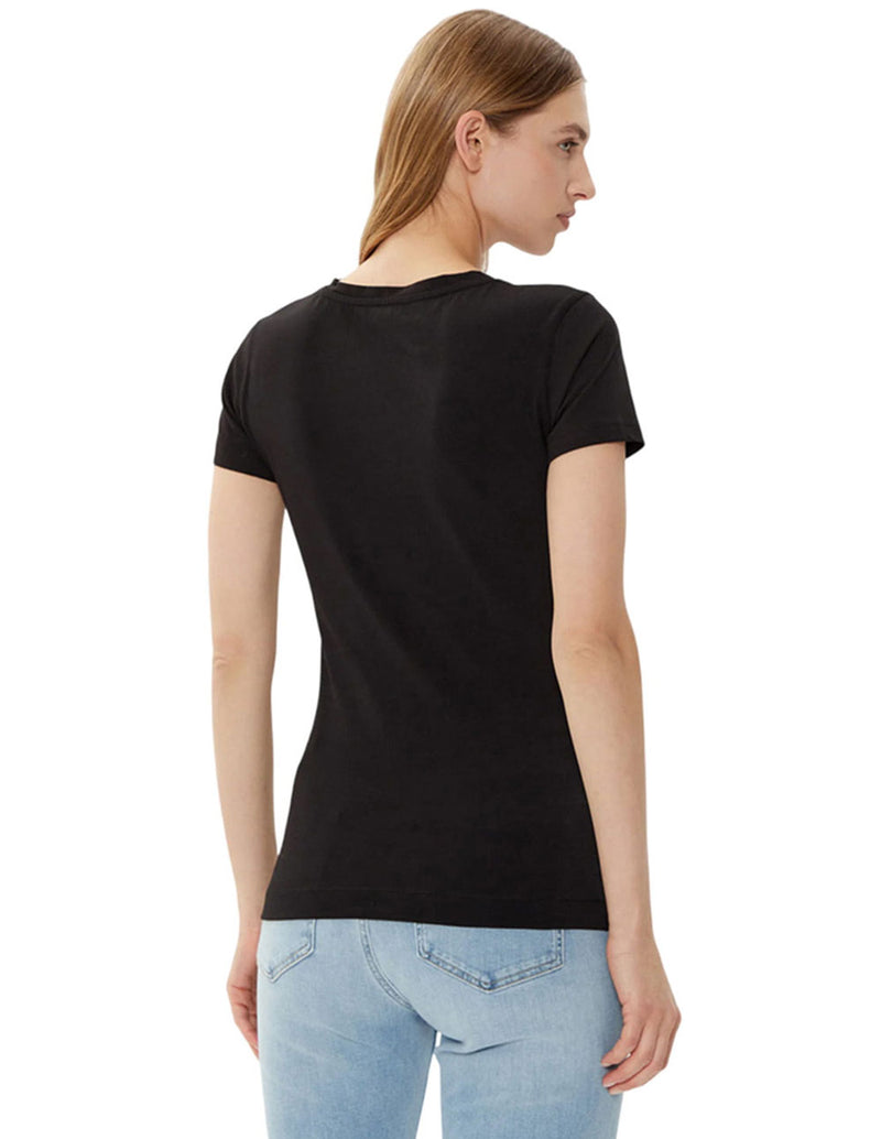 Camiseta GUESS con Logo Triángulo Negra Mujer