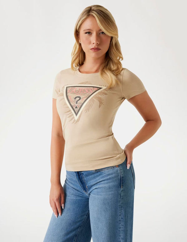Camiseta GUESS con Logo Triángulo Beige Mujer