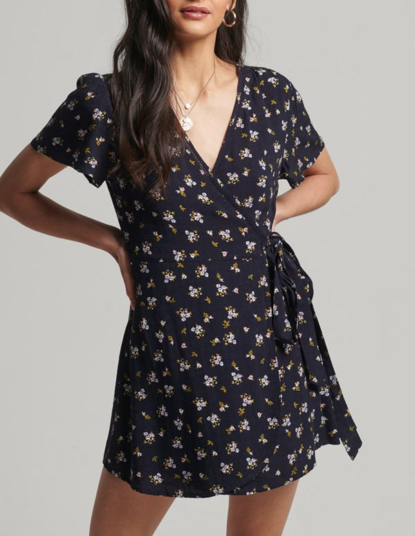 Vestido Corto Superdry Cuzado Con Estampado De Flores Azul Marino Mujer